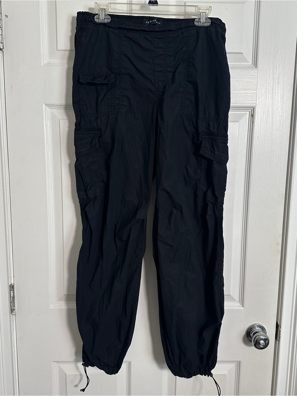 Aeropostale Black Parachute Cargo Pants